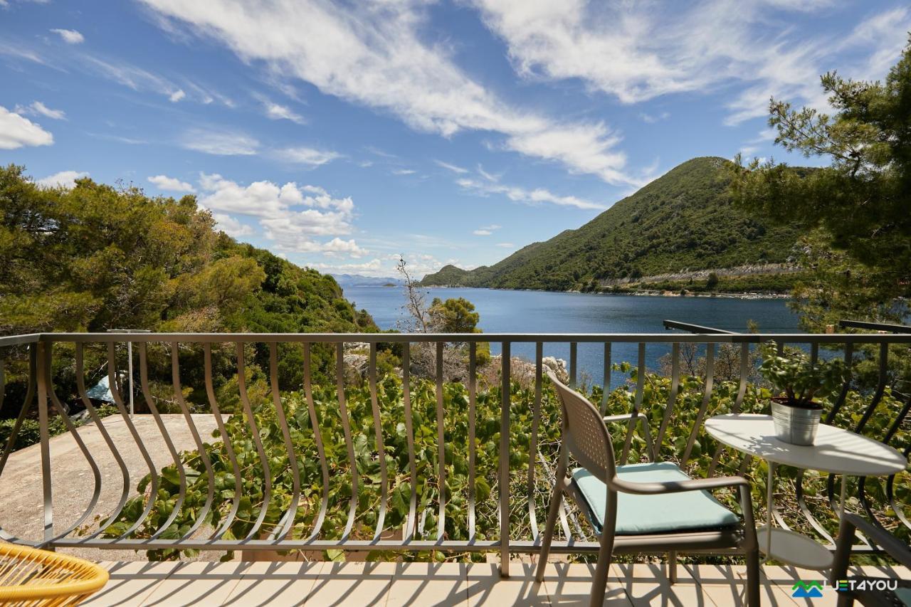 Mljet 2 You - Seafront Apartment 2+2 Sobra Exterior photo